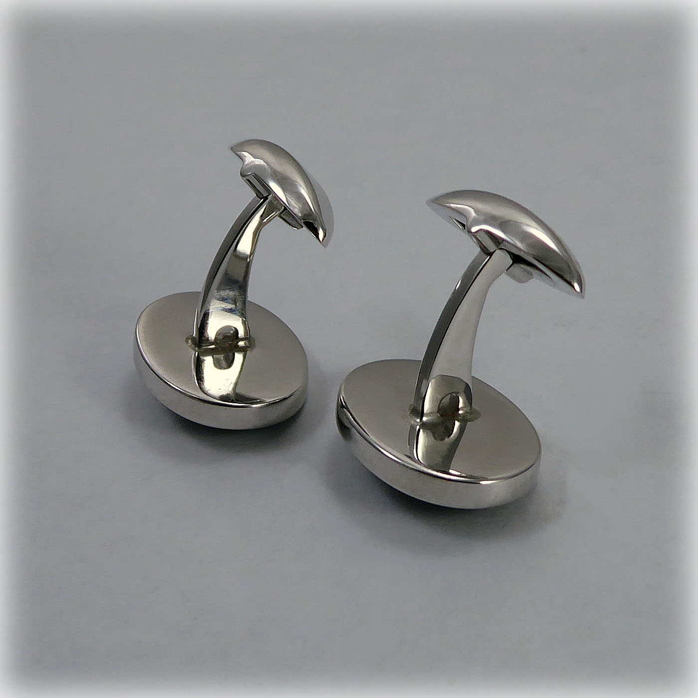 9ct white gold Onyx and Diamond Cufflinks - Image 5