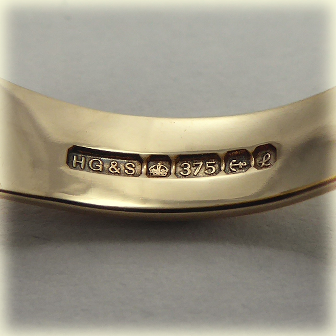 9ct gold Gents Signet Ring - Image 5