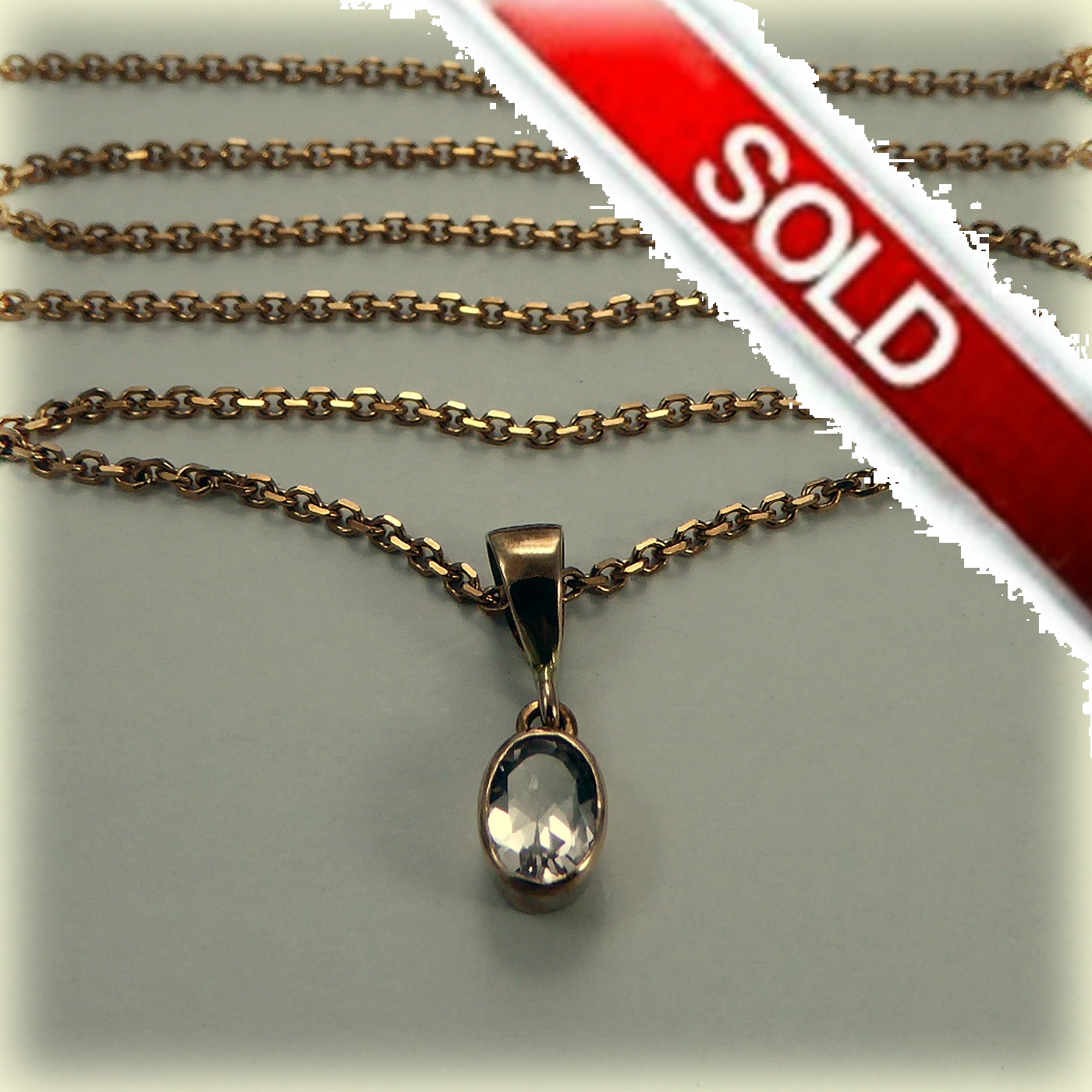 9ct gold Morganite Pendant on 18" Trace Chain