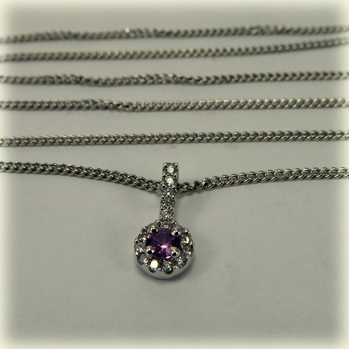 510V_PinkSapphirePendant3