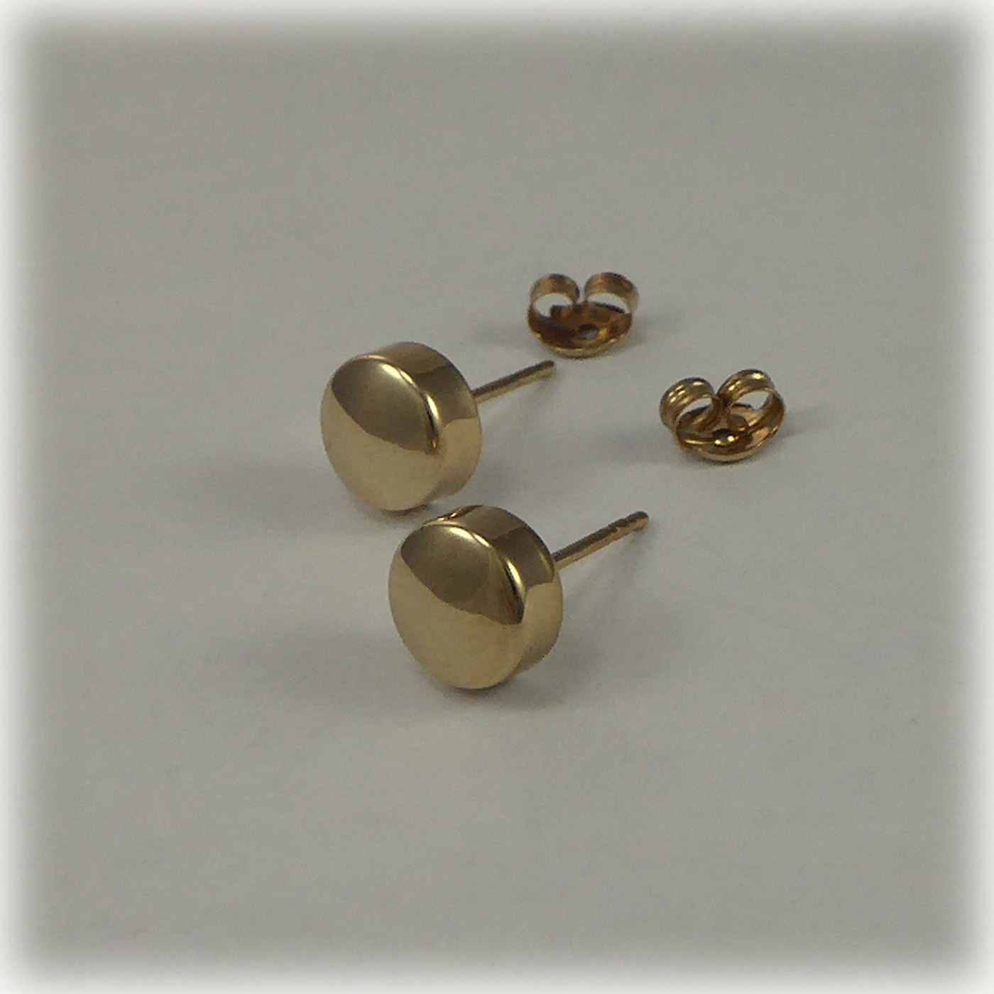 9ct gold Plain Stud Earrings - Image 4