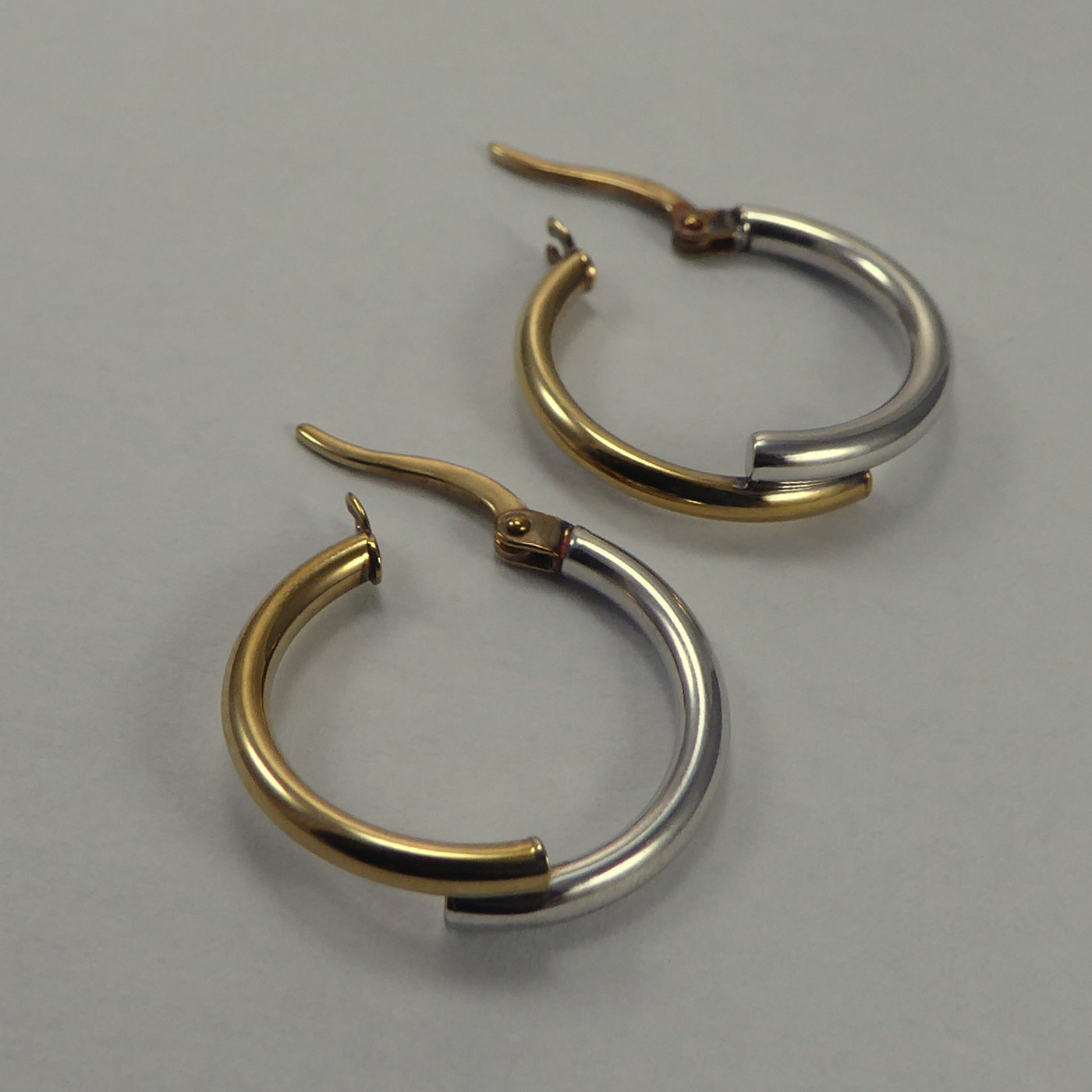 9ct Two-colour Gold Hinged Hoop Earrings - Image 4