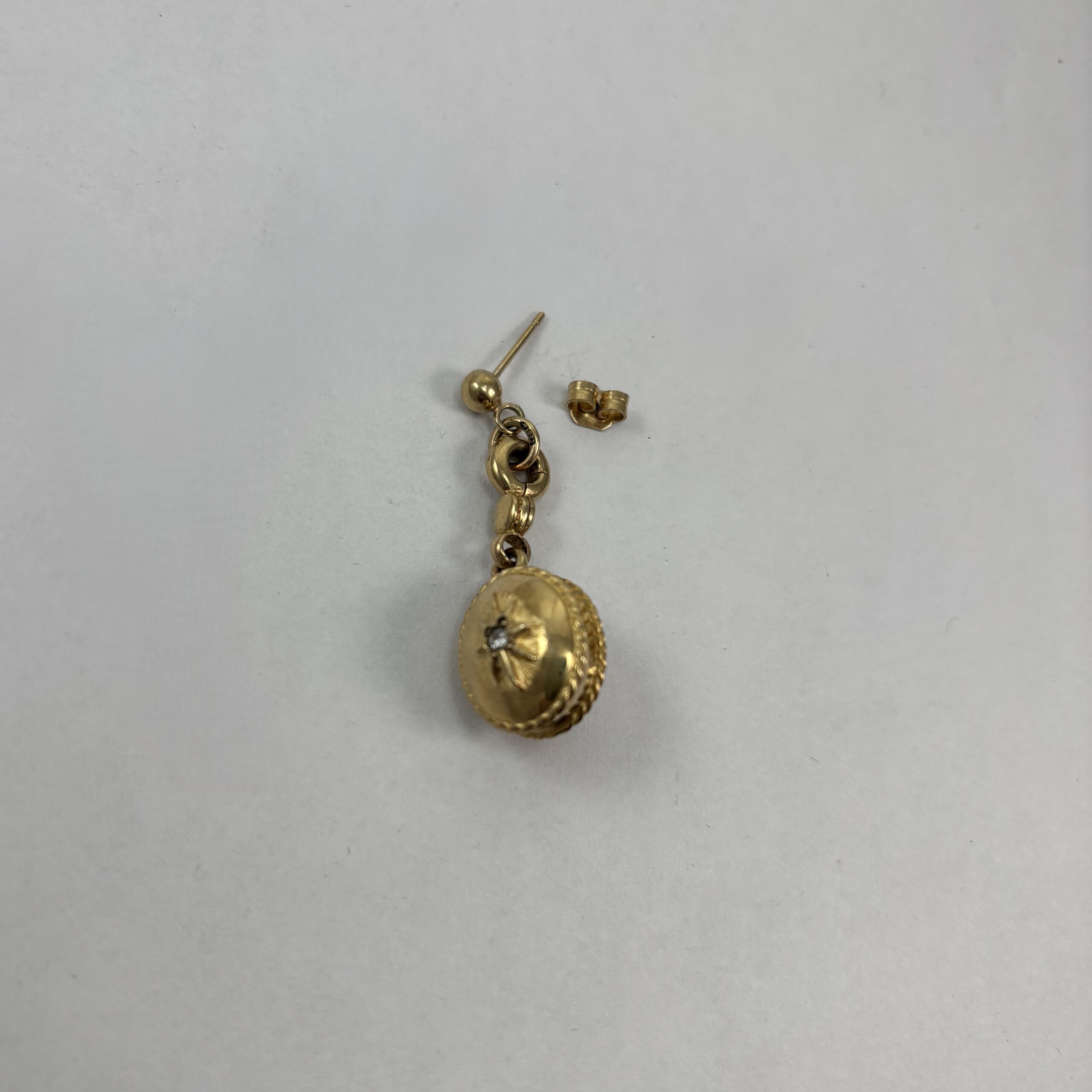 9ct Amber and Diamond Earrings - Image 4
