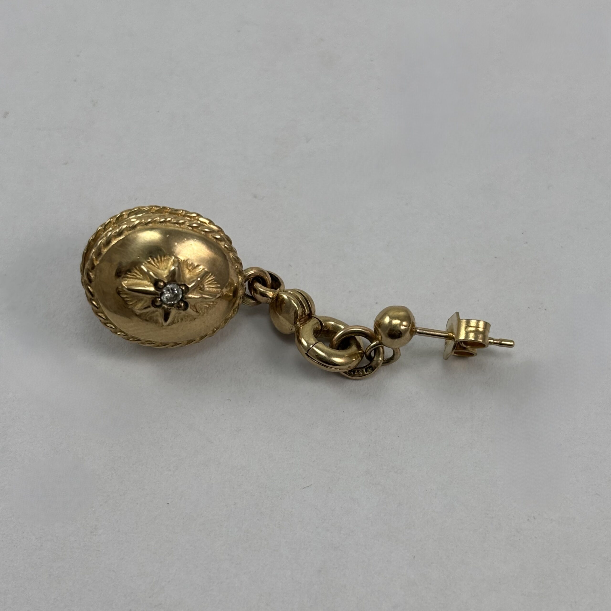 9ct Amber and Diamond Earrings - Image 6